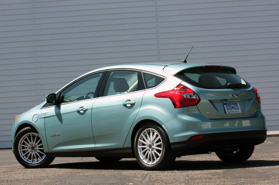  Ford Focus Electric 2011 года  (фото 130 из 131)